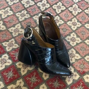 Chloe Black Buckle Pointy Toe Mules sz 37 Block Heel Croc Leather Silver Buckles